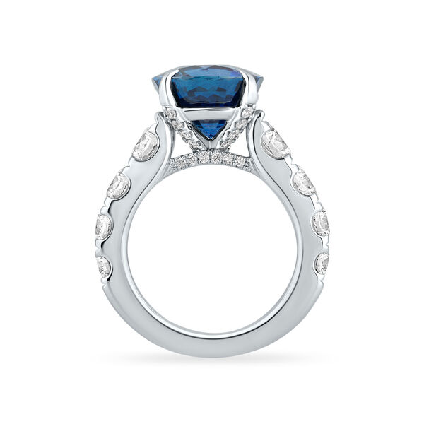 Sapphire Round-Cut Ring with Diamonds in White Gold